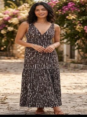 Banana Republic | Dresses | Nwt Banana Republic Ivory Black Plaid Mesh  Longsleeve Maxi Dress | Poshmark
